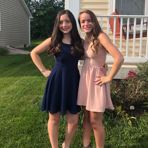 lulu’s good deeds dress - Picture 4 of 4